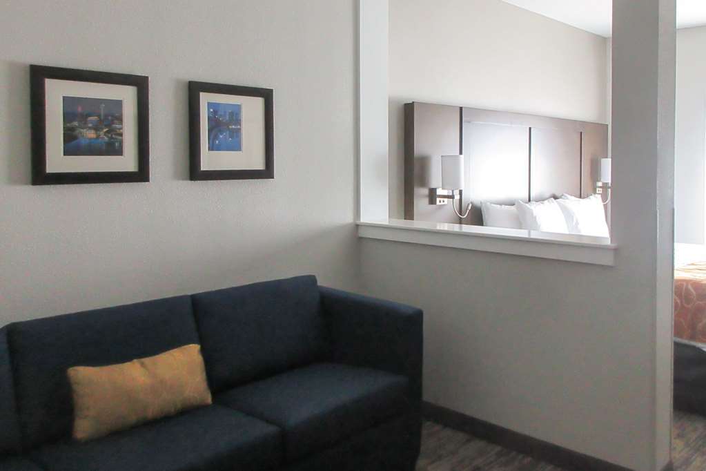 Comfort Suites Grove City - Columbus South Room photo